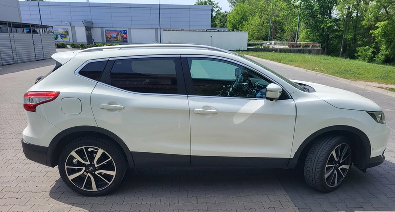 Nissan Qashqai cena 48000 przebieg: 121000, rok produkcji 2014 z Warszawa małe 11